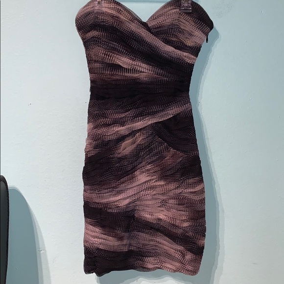 BCBGMaxAzria Dresses & Skirts - BCBG MAXAZIRA STRAPLESS DRESS